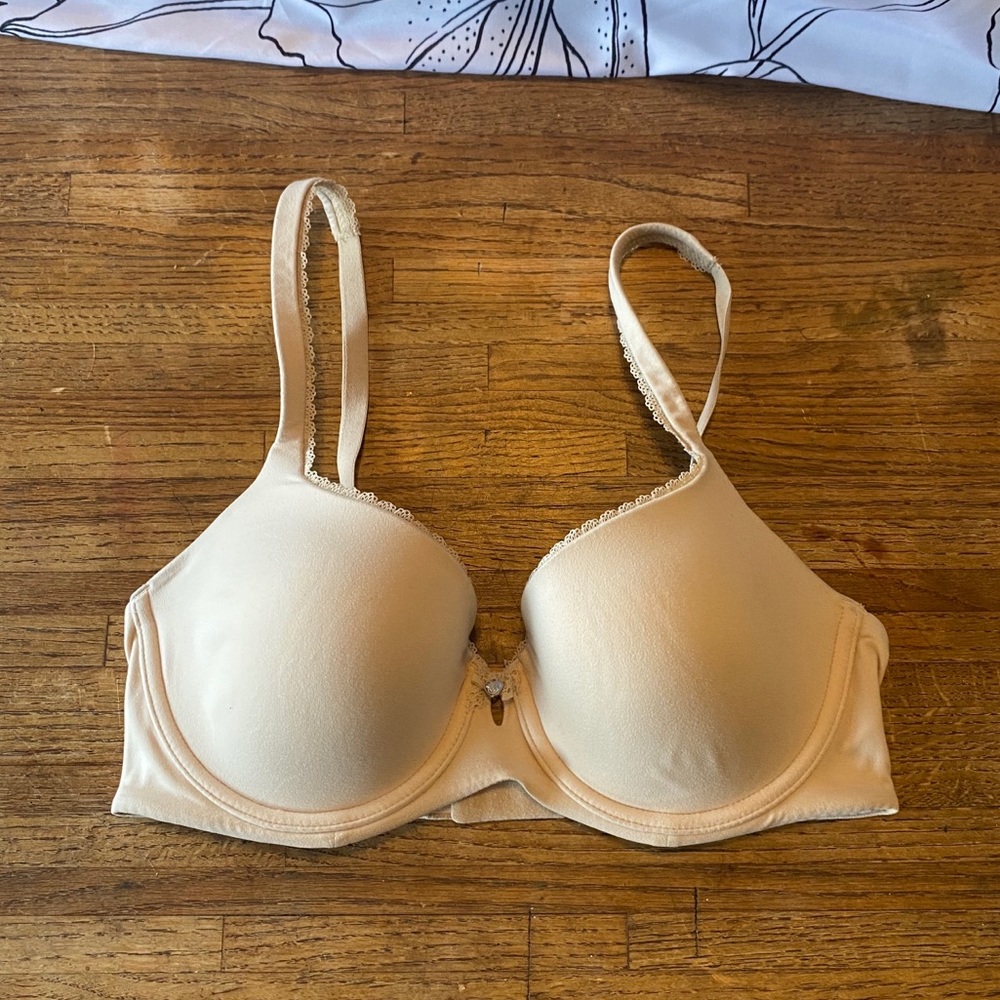 Body by Victoria 32DD